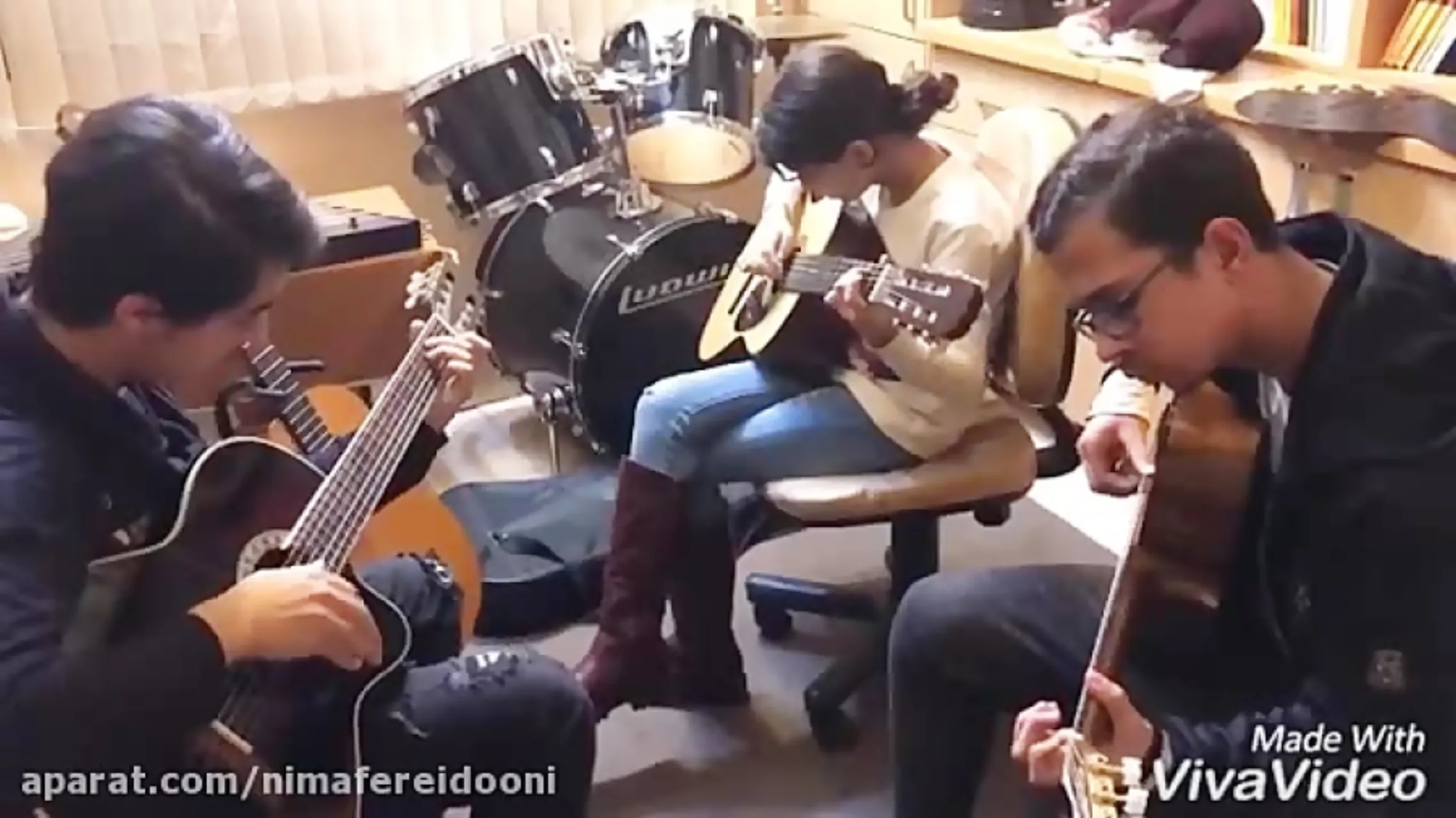 نازنينزهرا شیاسی عرشيا جلالی نكيسا شاهبازی آهنگ آخرين روز تنظيم فرزين نيازخانى گیتار نازنينزهرا شیاسی عرشيا جلالی نكيسا شاهبازی آهنگ آخرين روز تنظيم فرزين نيازخانى گیتار