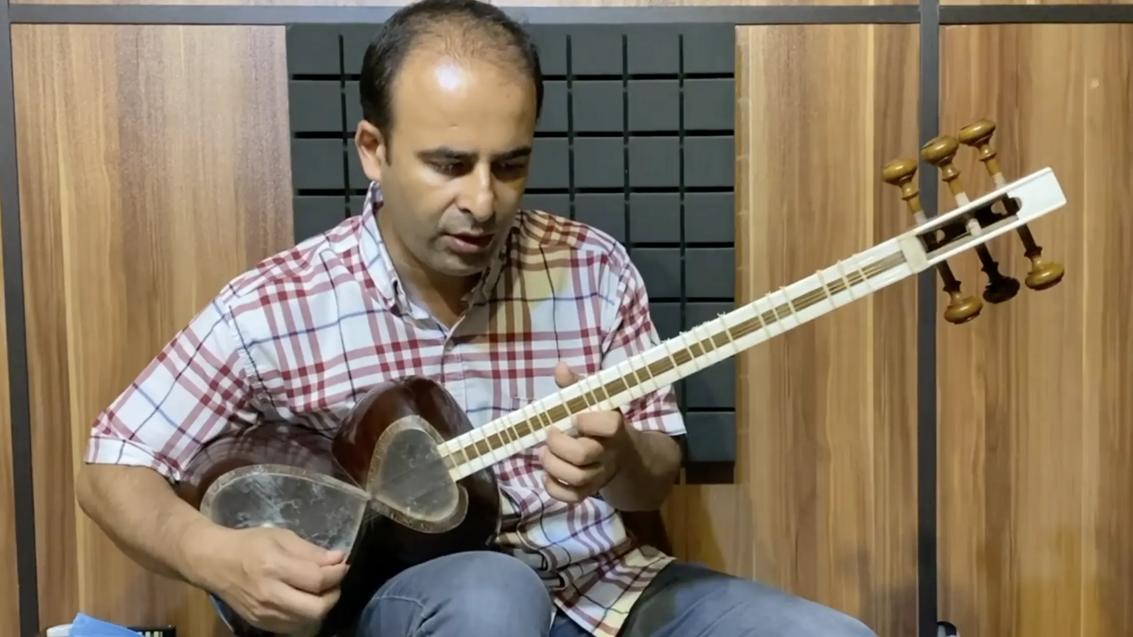 دشتستانی کتاب ۲ ساکت تار