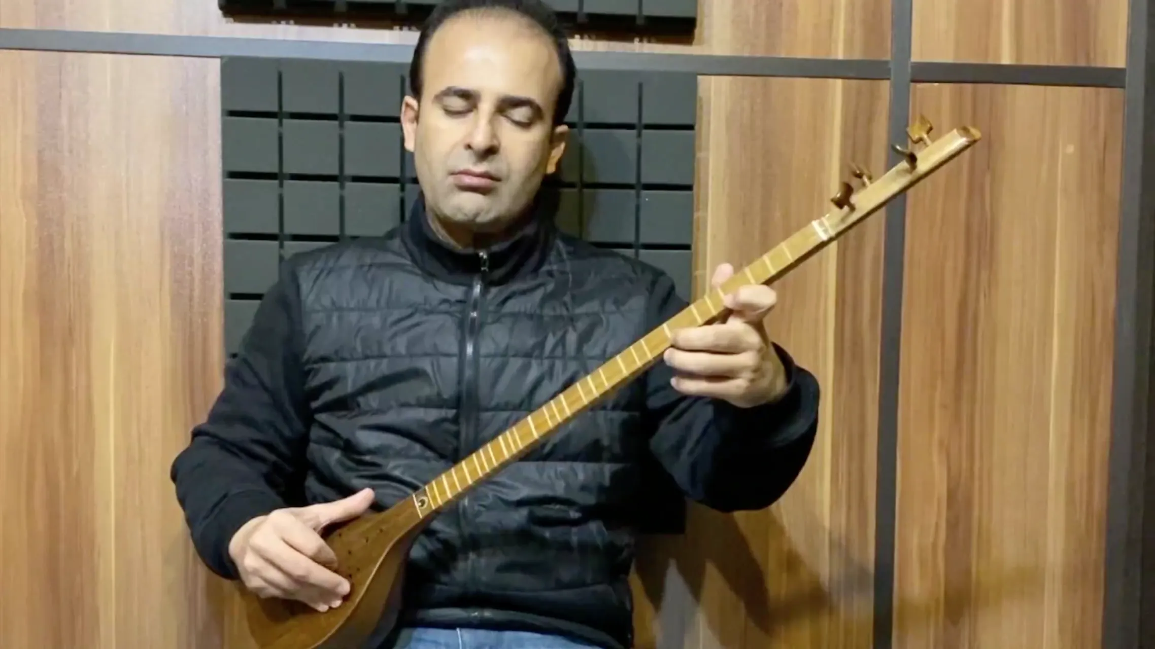کوچک شور کتاب سوم هنرستان موسی معروفی نیما فریدونی سه‌تار