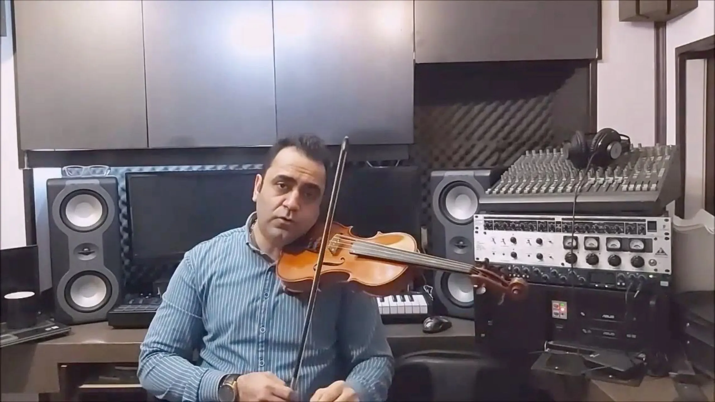 بداهه‌نوازی چهارمضراب شور ویولن