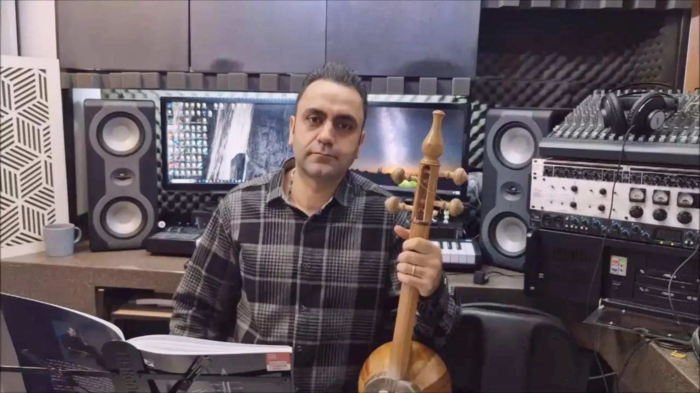 🎻 آموزش کمانچه گلبانگ ۱ | وای به حالش هایده | ایمان ملکی 🎵