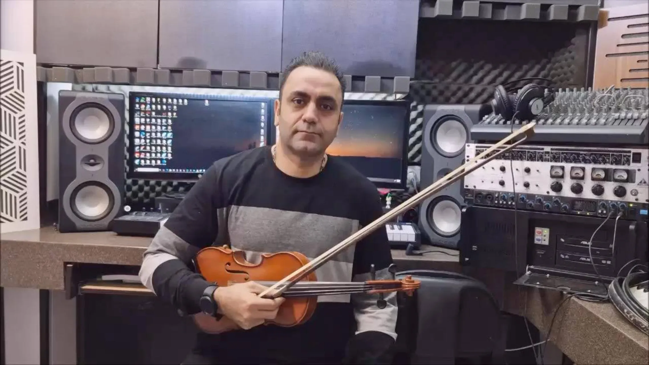 فیلمهای کتاب چهارم هنرستان ویولن 🎻 ایمان ملکی