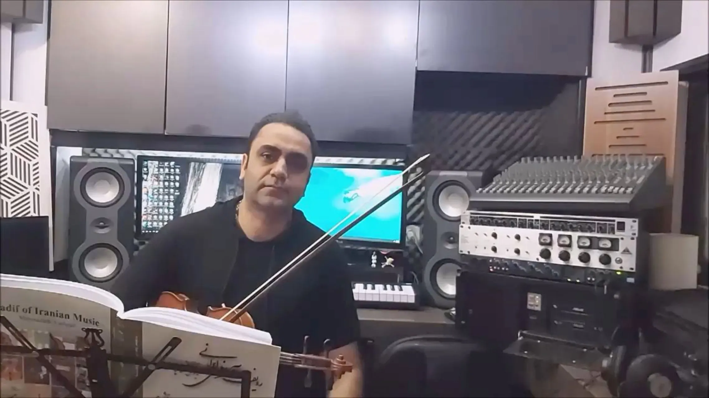 ۰۶ کتاب اول هنرستان ویولن ایمان ملکی