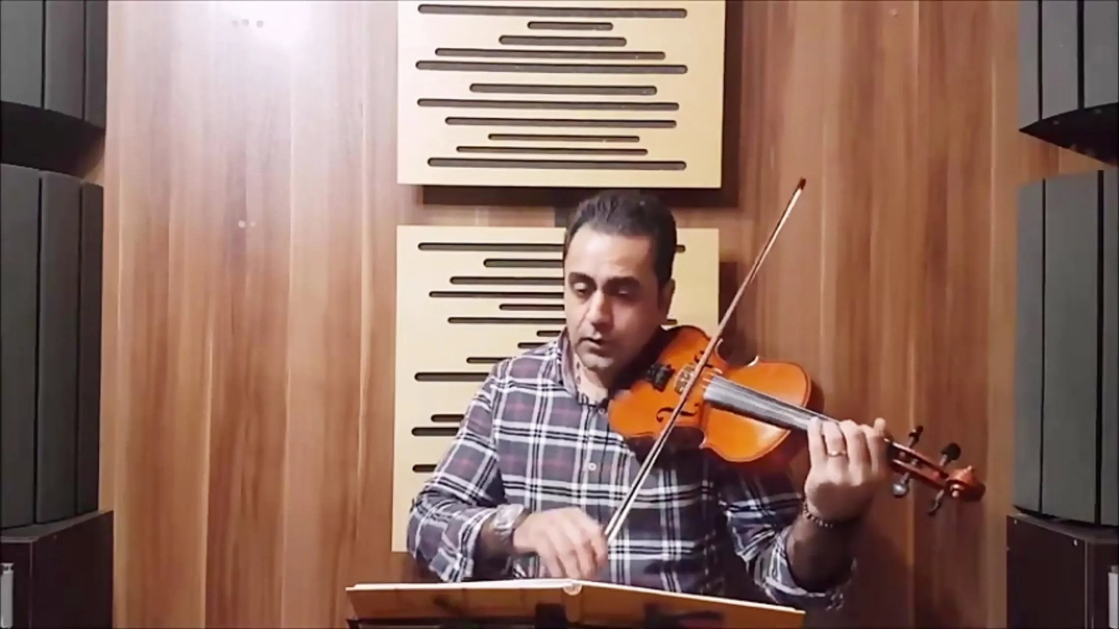 دریاچه نور ایمان ملکی ویولن