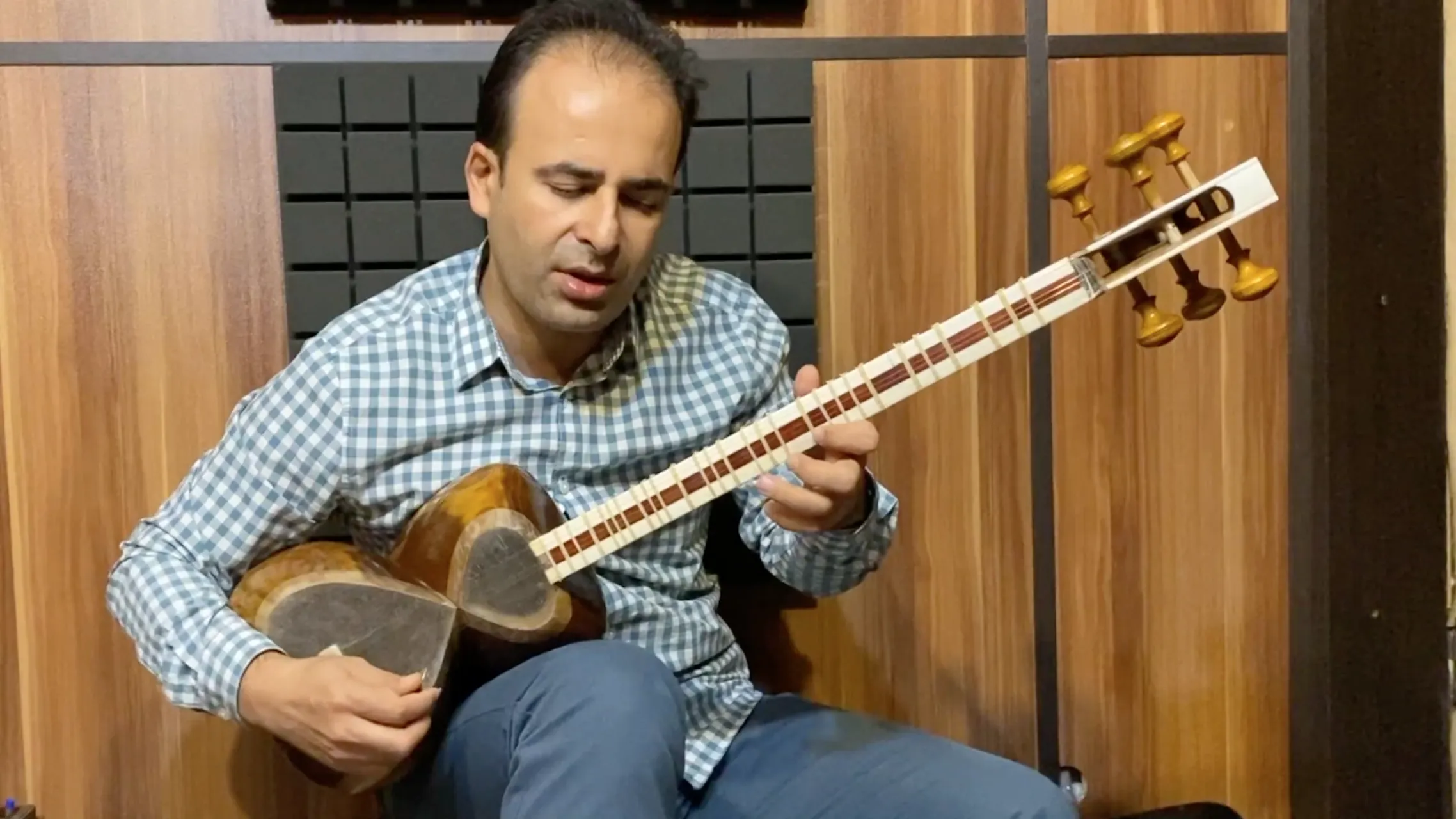 کوچک شور کتاب سوم هنرستان موسی معروفی نیما فریدونی تار