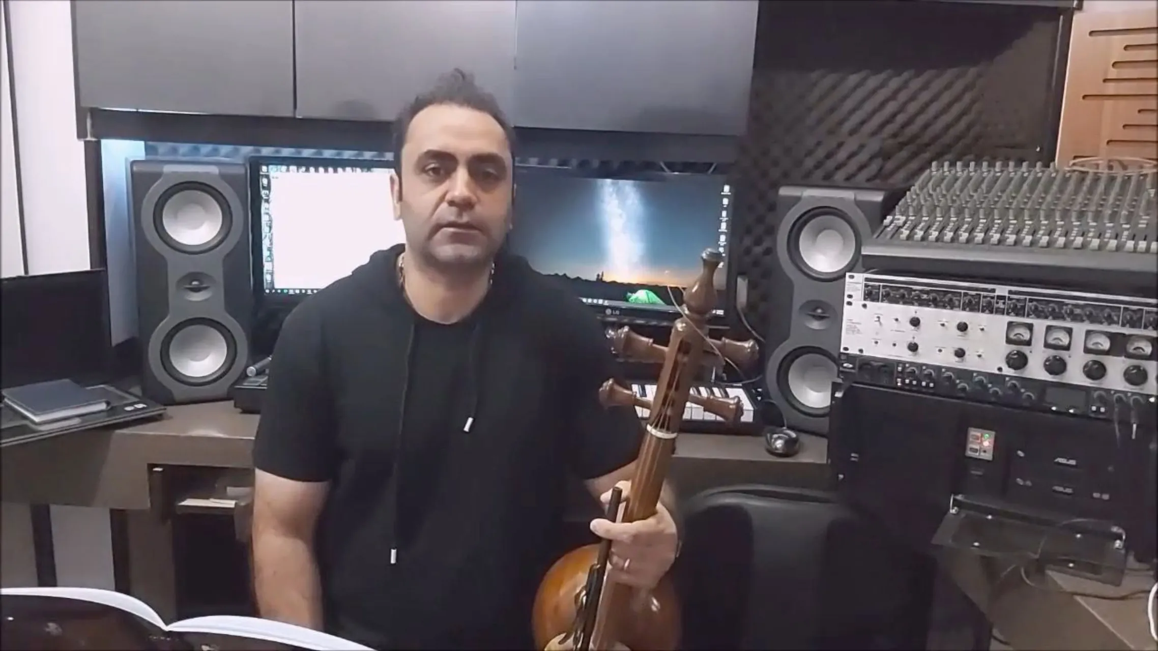 ۱۹ کتاب اول هنرستان ایمان ملکی کمانچه
