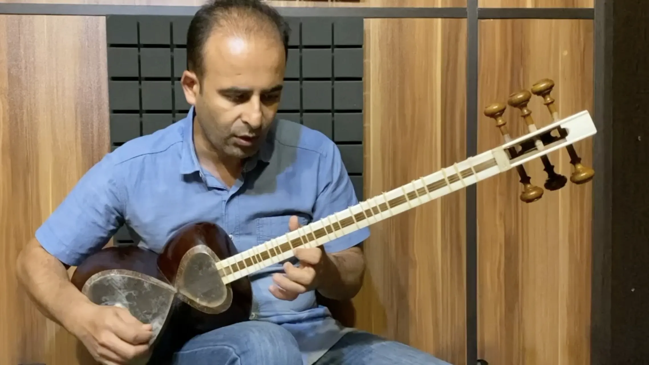 رنگ اصفهان مرتضی نی‌داوود تار