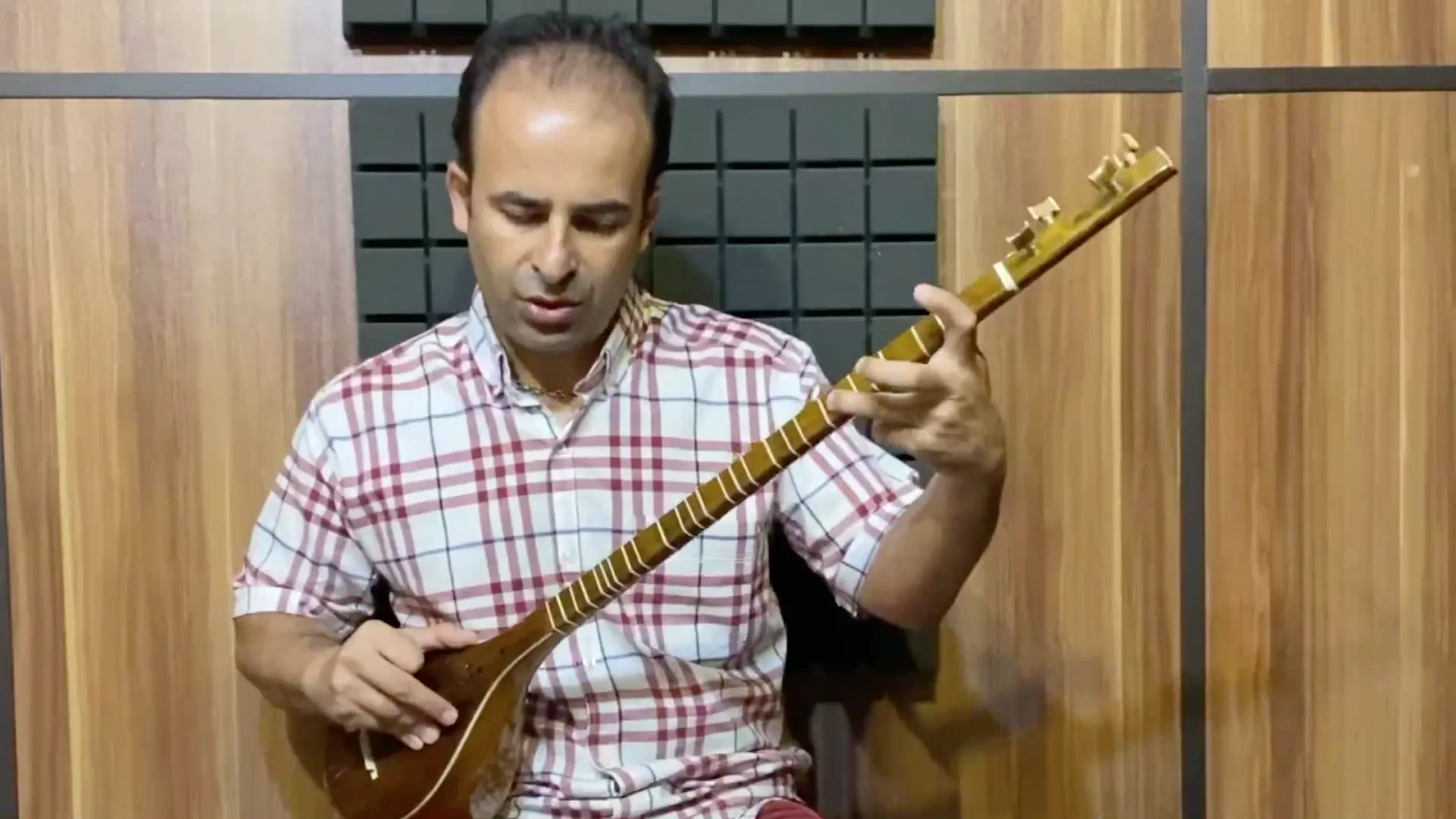 آموزش مقدمه گلریز ساکت ۶ سه‌تار نیما فریدونی 🎸✨
