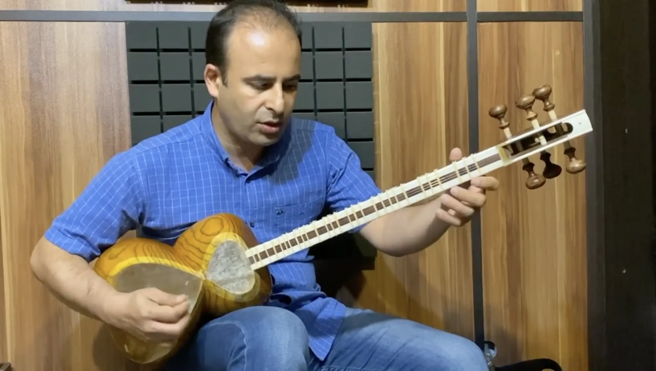 ۵ پروانه کتاب دوم کیوان ساکت نیما فریدونی تار