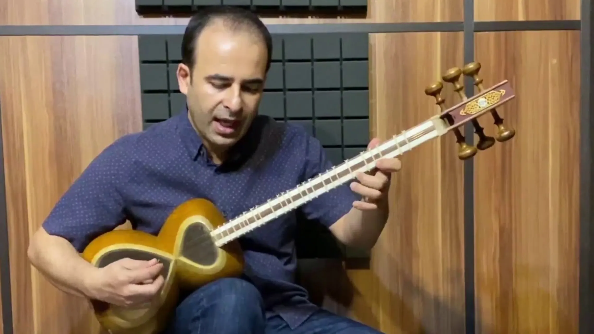 اگر دل می‌بری جانا سماع حضور تار