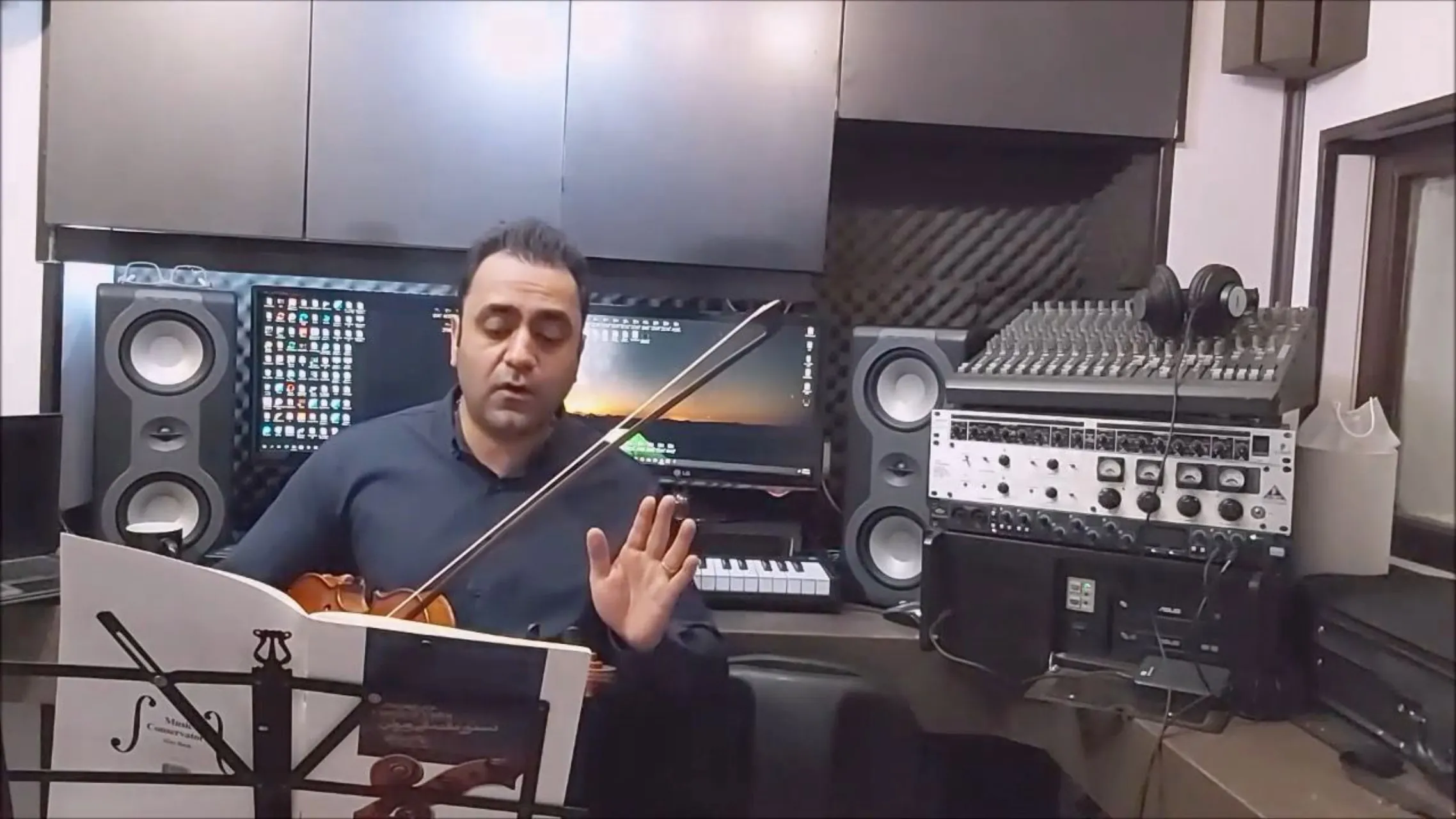 ۹۰ کتاب هنرستان اول ایمان ملکی ویولن