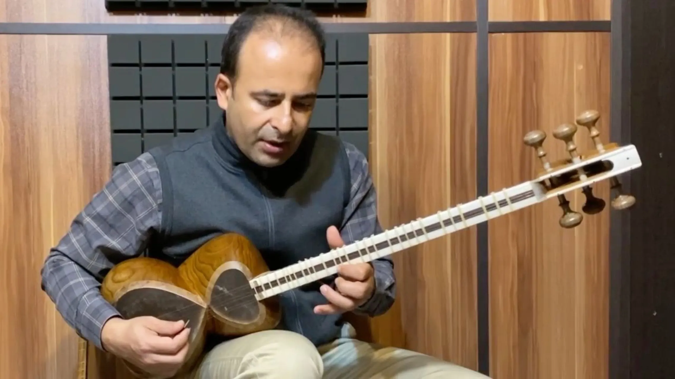 فیلم‌های کتاب اول آموزش کیوان ساکت تار | نیما فریدونی 🎼